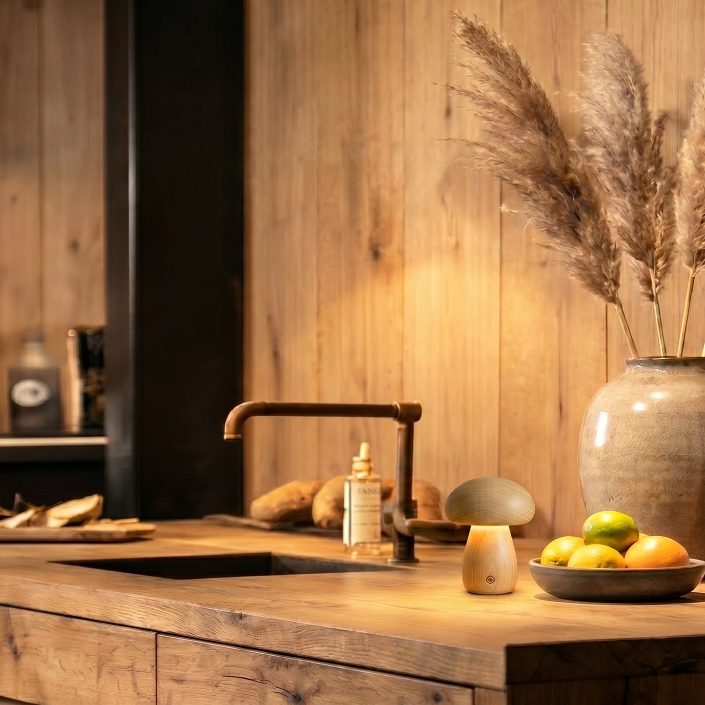 Lampe champignon en bois – Veilleuse LED nüe.HOME