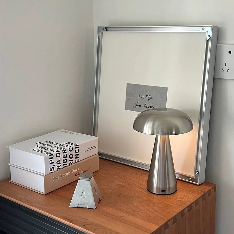Lampe champignon en bois – Veilleuse LED nüe.HOME