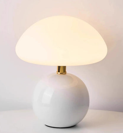 Lampe de table LED minimaliste – luminosité réglable-Inspiration nüe.HOME