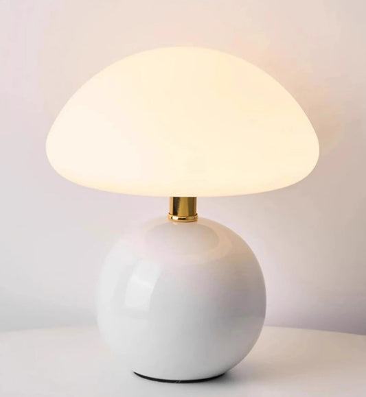 Lampe de table LED minimaliste – luminosité réglable-Inspiration nüe.HOME